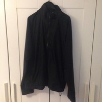 NIKE JACKE GRÖSSE M WIE NEU  NEUPREISS 89 EURO