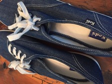 New listing
New old stock Vintage Women's Keds Champion Crescent Toe Blue Jeans Color Sz 11