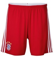 Adidas FC Bayern München - Gr. S - Heim Short Saison 14/15 - F48530