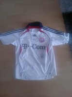 FC Bayern München Trikot 06/07 mit Original Unterschriften Gr. 176