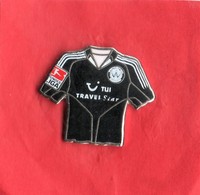 Pin TRIKOT  SV WACKER BURGHAUSEN   SCHWARZ   2004-05   BL-PATCH
