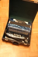 Weltmeister Achat 72 Akkordeon