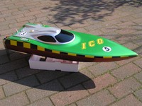 + + +    Rennboot Lizzard , MHZ , tolles Fahrbild,  + + +