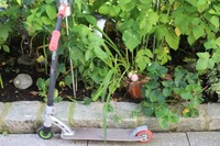  MGP Scooter 100mm Roller Kickboard Roller Stuntscooter Kickboard silber schwarz