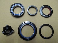 Acros AZX-210 ZS44/ZS55 Tapered Steuersatz Semi-Integriert schwarz 110gr.