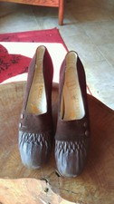 Vintage 1940's all leather Brown women's pumps, very Anthropologie, Spain made