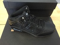 1 Herren Rocket 4.0 Mid Basketball Sneakers #D1083MBBS Schwarz/Schwarz/Silber