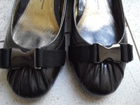 jugendliche Lackleder-Ballerinas,grau- schwarz,*kennel & schmenger *, Gr.38,TOP!