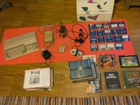 Commodore AMIGA 500 mit 1 MB, 3 Joysticks, Maus, 16 Originalspiele 238 Disketten