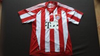 Bayern München Trikot Größe L
