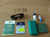 Fliegenfischen Zubehör Polbrille Fliegenbox Vorfächer Fliegen CDC Öl 