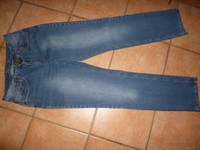 Hose f. Damen Gr. 40, Jeans, mit Elasthan, sehr gut erhalten,