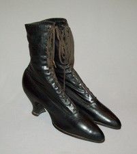 Antique vtg 1890's Womans Victorian Leather Boots Spade Sole Edwardian Shoes