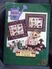 DEBBIE MUMM Garden of Delights No Sew Applique 2 Mini Quilt Patterns