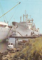 AK Rostock-Schmarl Jugendtouristenhotel Traditionsschiff Typ Frieden