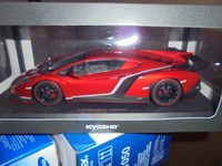 KYOSHO 09501RM Lamborghini Veneno rot metallic - 1:18 #NEU in OVP