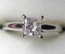 3 stone engagement rings helzberg