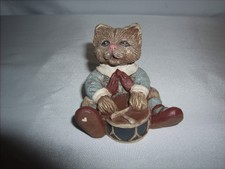 Sarah's Attic Granny's Favorites 1990 "Scuffy" Cat Figurine Playing A Drum