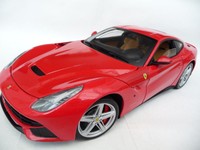 1:18 MATTEL HOT WHEELS FERRARI F12 BERLINETTA red  #BCJ72