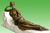 Premium KÜNSTLER BRONZE Skulptur AKT AUF MARMOR FELSEN