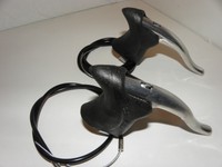 Bremshebel AERO Rennrad Aluminium  mit Zügen  Rennradhebel Aero 1Paar Nr 15203