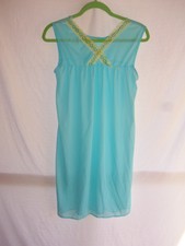 New listing
Vintage Nightgown Women's size M Light Blue Yellow & Green Lace