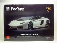Pocher 1:8 HK104 Lamborghini Aventador LP 700-4 Roadster - Bianco Canopus - NEU!