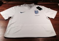 England Trikot WM 2014 Heim-Trikot Gr. M Neu Etikett Nike-Store RARITÄT UVP 95€