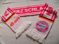 FC BAYERN MÜNCHEN SCHAL "MEIN HERZ SCHLÄGT ROT"
