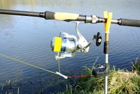 Aal Bissanzeiger Klemm Ruten Boots Mini Brandungs Karpfen+Ton Licht+Neuheit+top