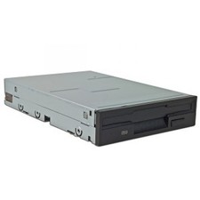 Bytecc BT-145 1.44 MB 3.5-Inch Floppy Disk Drive, Black Bezel