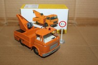 Diecast Dinky Toys 589 A DEPANNEUSE BERLIET G.A.K. AUTOROUTES 1:43 Atlas
