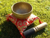 (नेवार) Nepal Klangschale Newar ca. 250g Nepal Handgehämmerte Ware Holzklöppel