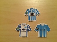 Stuttgarter Kickers Magnet Trikot verschiedene Saisons Bundesliga Fussball