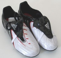 Adidas PS TRX HG J Fußballschuhe Schwarz/Weiß verschiedene Größen