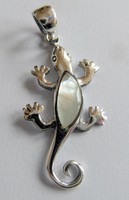  Sterling Silver (925)  Lizard With Clear Stone   Pendant   !!    Brand  New  !!