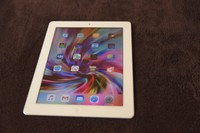 Apple iPad 3. Generation Wi-Fi 32GB, 24,6 cm (9,7 Zoll) - Weiß - Top Zustand