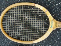 Donnay Tennisschläger, antik, Holz, funktionstüchtig, 