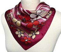 hochwertiges Nickituch Hals- Damen Seidentuch Blumen Streifen rot weiß creme 650