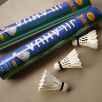 12 Stück Badmintonball Federball Weiß 3008 Nylon Shuttlecocks Federbälle Newlife