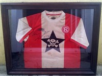 F95 FORTUNA DÜSSELDORF TRIKOT Relegation Skandalspiel 2012 Autogramm CAMPINO 
