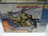 Zvezda 7293 1:72 MIL MI-24V/VP Hind Russian Helicopter NEU OVP