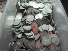 (20) Walking Liberty Half Dollars- Circulated- * $10.00 Roll-Nice Coins