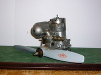 GP 40 Glühzündermotor 6,5 ccm mit Schalldämpfer Rarität 4082