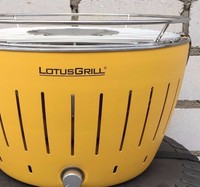 LotusGrill der rauchfreie Holzkohlegrill Gelb wie neu incl.Zubehör-Set