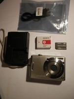 Sony Cyber-shot DSC-W50 6.0 MP Digital Camera - Silver