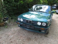 BMW E30