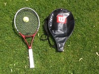 Tennisschläger der Marke Wilson