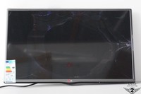 LG 32 Zoll 80cm HD Ready Smart TV 100HZ (Typ: 32LB550B-ZA) DISPLAY DEFEKT
