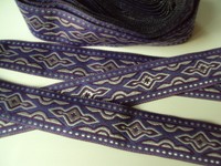 Traumschöne Borte,Lava,Lila,Aubergine,Grau,24mm,lfm